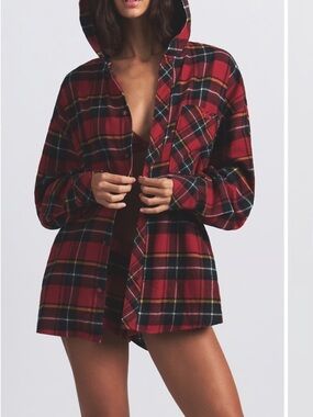 skims Red Flannel Sleep Oversized Hooded Button Up Shirt Holiday Plaid size m